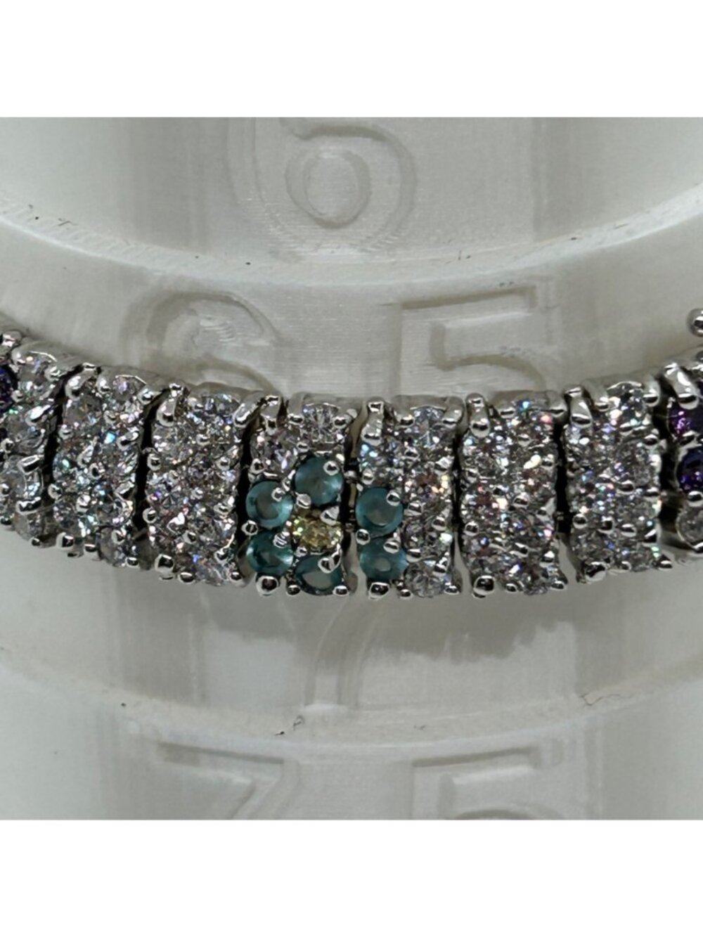 Vintage Rhinestone Tennis Bracelet Multicolor Flower Design W/ Safety Clasp 7.5" - Picture 15 of 16